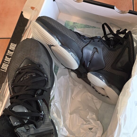 Nike Lebron 19 in Black and Green Glow/Anthracite Colorway (Men's Size 14) - Picture 9 of 16